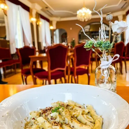 Slovenija רוגאסקה סלאטינה