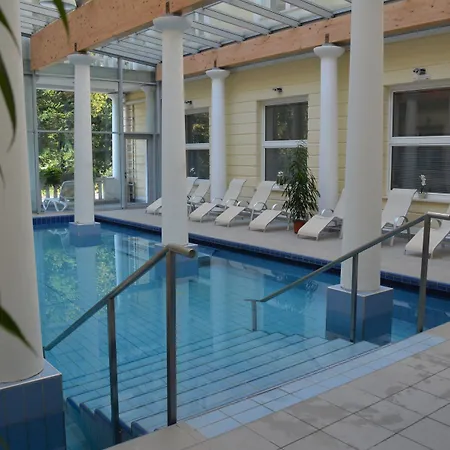 Slovenija 4* רוגאסקה סלאטינה