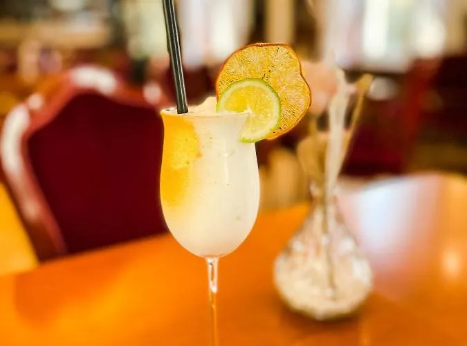 Slovenija Отель