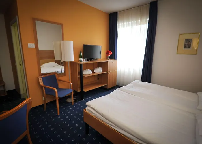 Slovenija Отель 4*