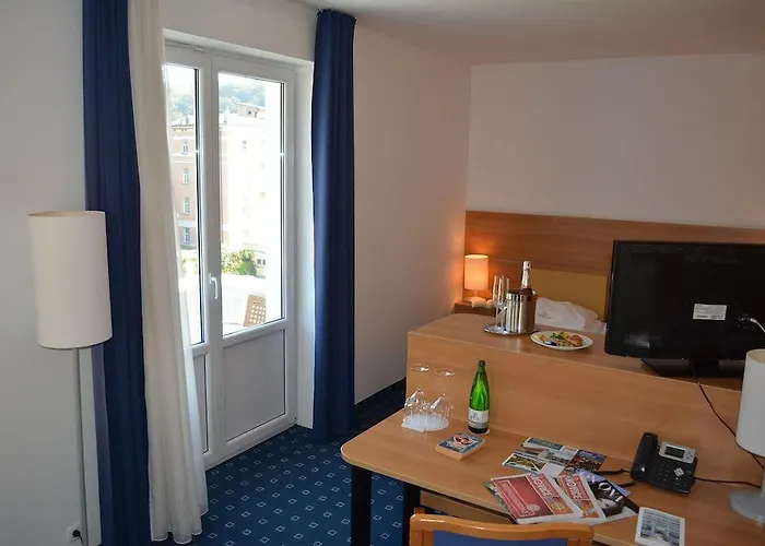 Slovenija Hotel 4*